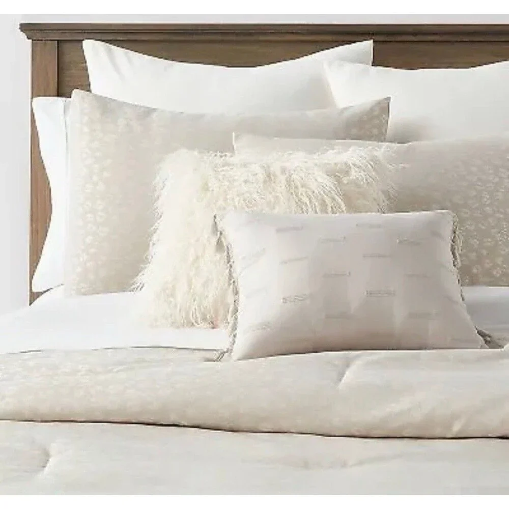 Threshold 8-Piece Luxe Jacquard Comforter Set Snow Leopard Skirt, Beige, Queen